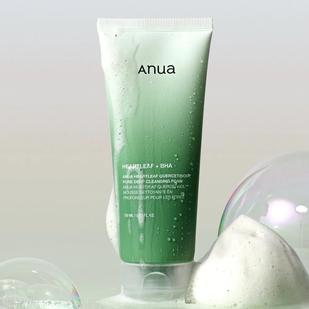 Anua Heartleaf Cleansing Foam packaging